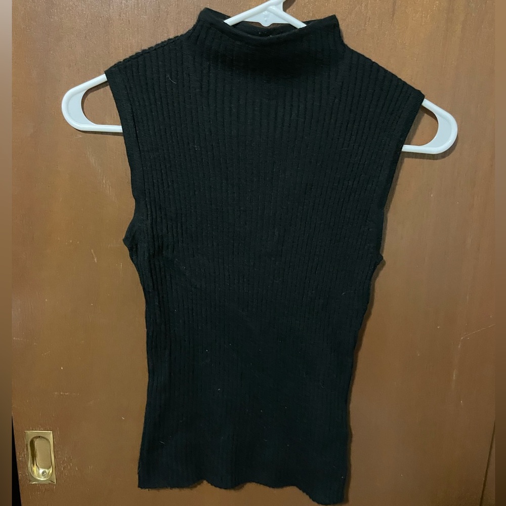 NWOT Tank Turtleneck Sweater